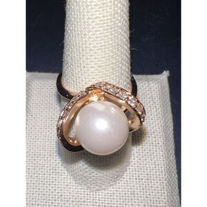 Gold Tone‎ Cocktail Ring Large Faux Pearl Crystals Statement Sz 9 New with Tag